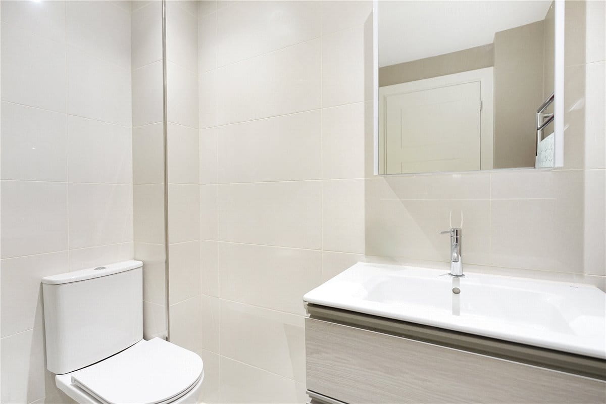 4 bedroom flat, Beaufort Gardens, Knightsbridge SW3 - Let Agreed