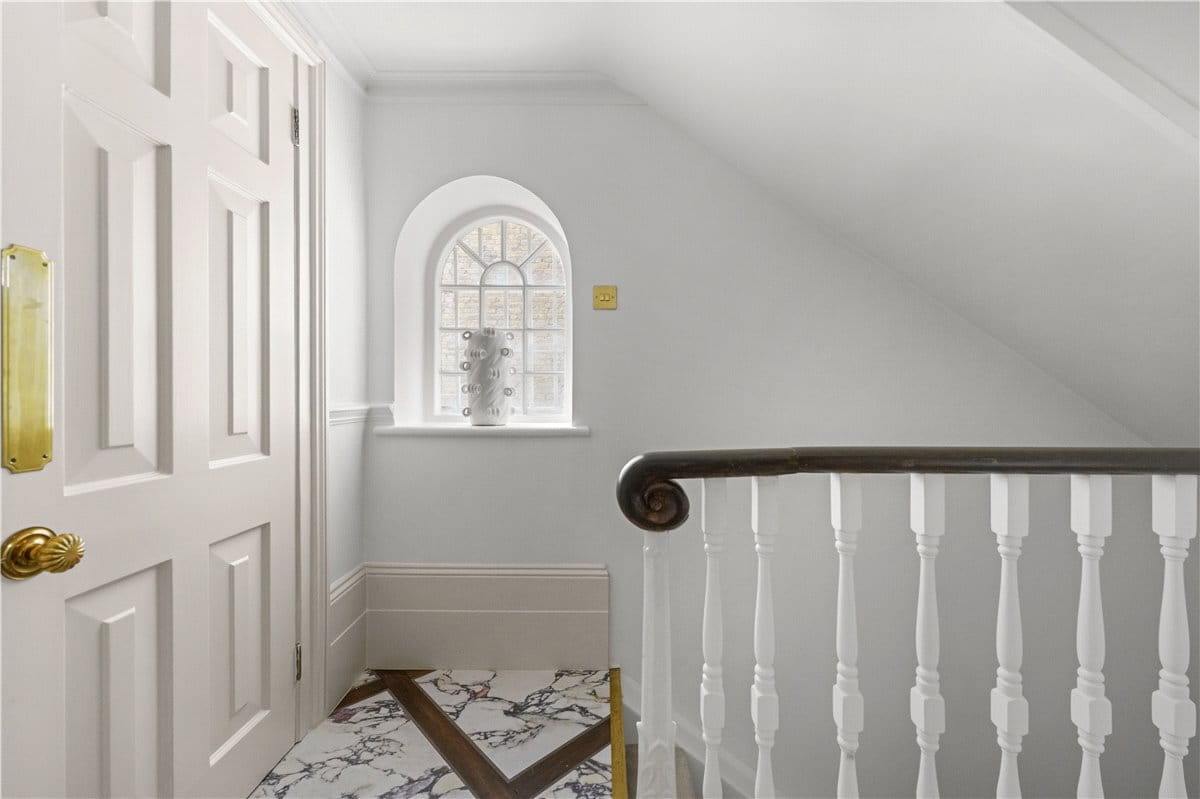 6 bedroom house, Ennismore Gardens, Knightsbridge SW7 - Available