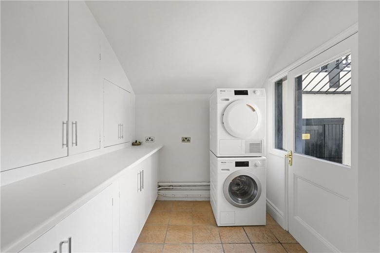 6 bedroom house, Ennismore Gardens, Knightsbridge SW7 - Available