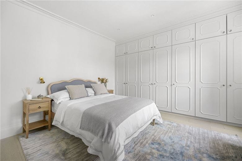 6 bedroom house, Ennismore Gardens, Knightsbridge SW7 - Available