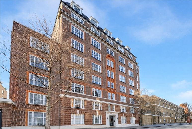 2 bedroom flat, York House, 1 Turks Row SW3 - Available