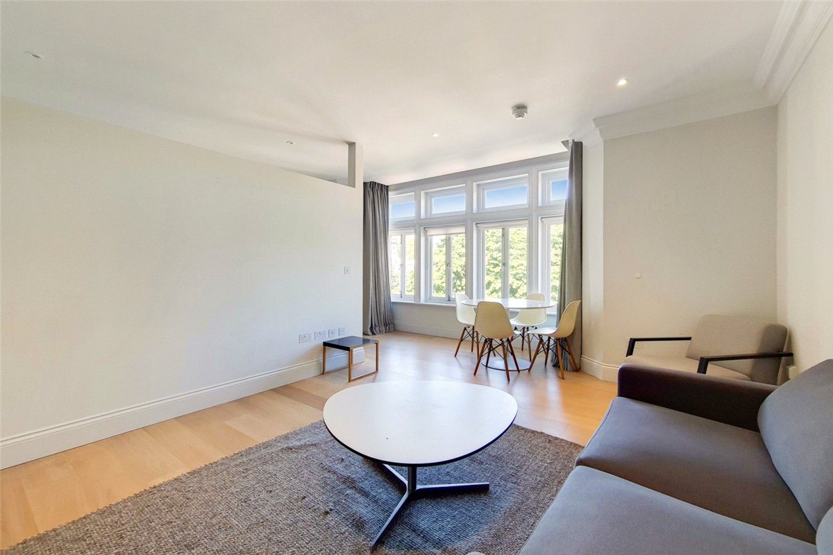 1 bedroom flat, Egerton Gardens Mews, Knightsbridge SW3 - Available