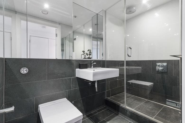 2 bedroom , Gatliff Road, Pimlico SW1W - Available