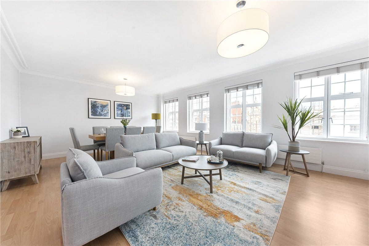 3 bedroom flat, Stafford Court, Kensington High Street W8 - Available