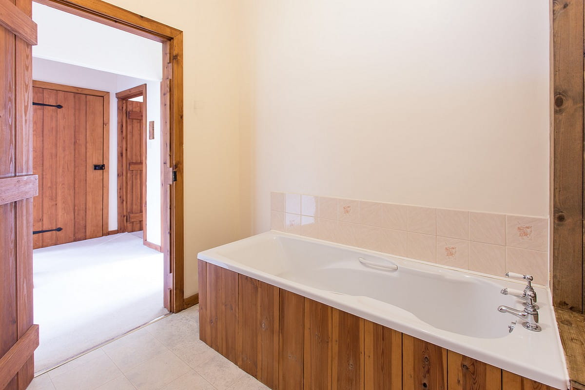 4 bedroom house, Brunton, Collingbourne Kingston SN8