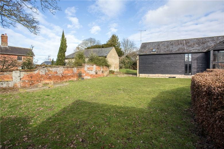 4 bedroom house, Collingbourne Kingston, Brunton SN8 - Available