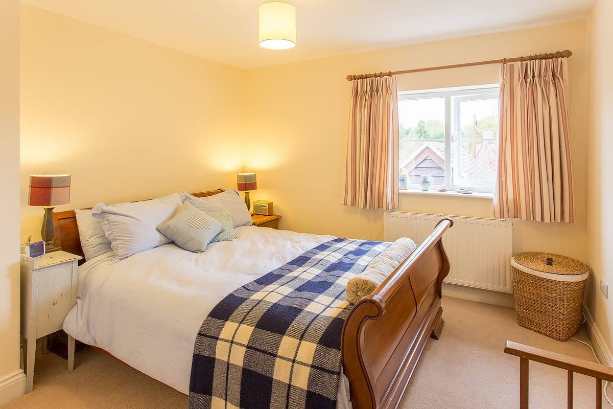 4 bedroom house, Burr Lane, Shalbourne SN8 - Available