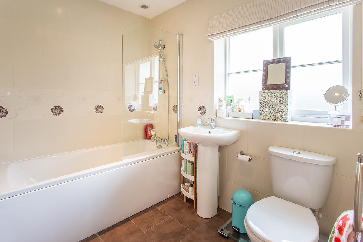 4 bedroom house, Burr Lane, Shalbourne SN8 - Available