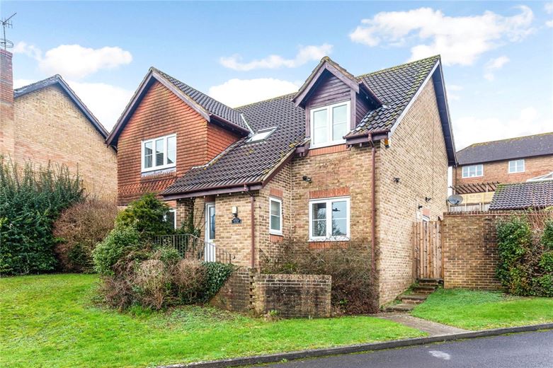 4 bedroom house, Benson Close, Marlborough SN8