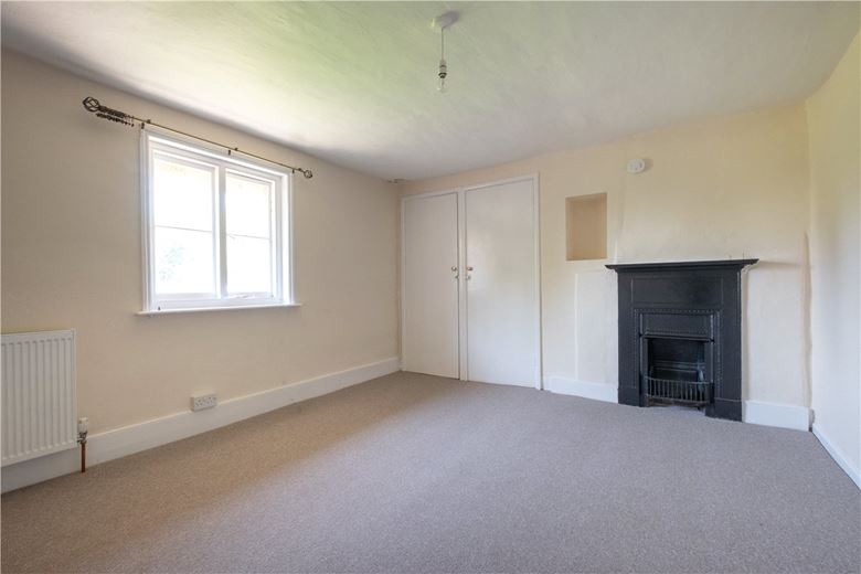 3 bedroom cottage, Church Road, Manningford Bruce SN9 - Let Agreed