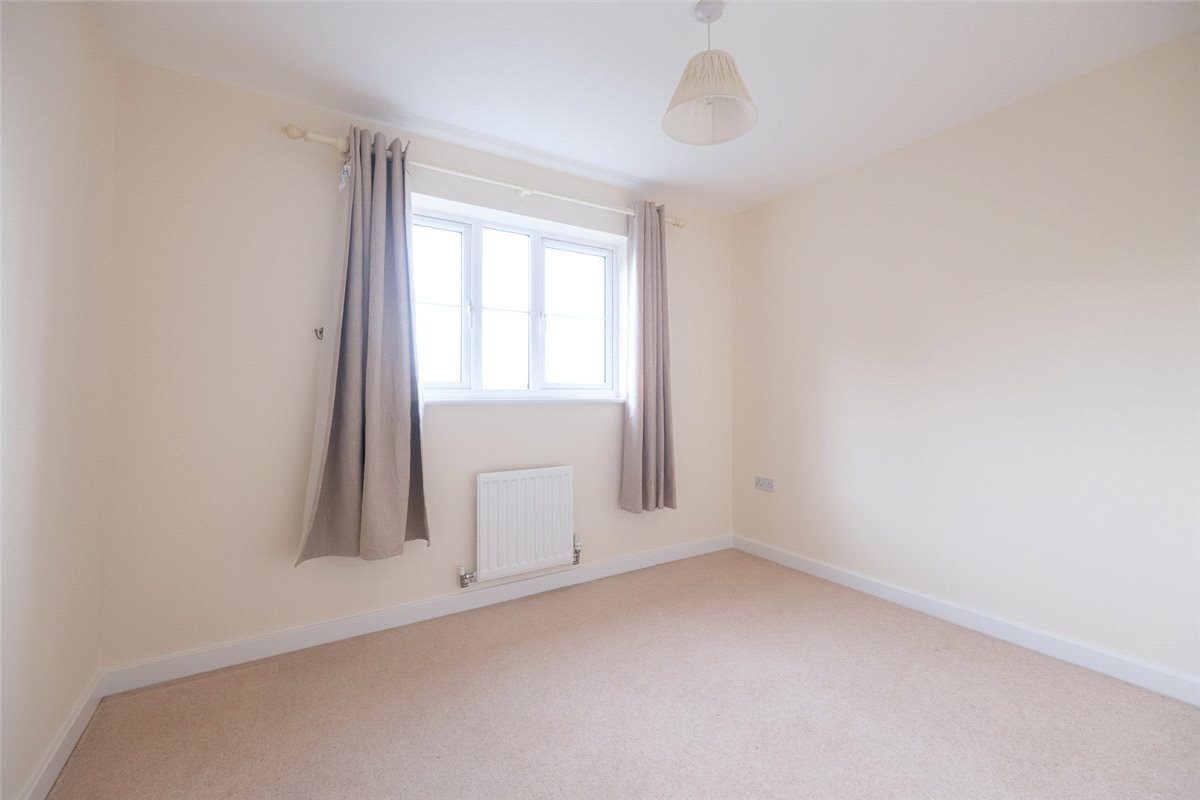 4 bedroom house, Marlborough, Wiltshire SN8 - Available