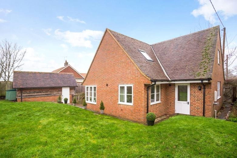 3 bedroom house, Pewsey Road, Upavon SN9 - Let Agreed