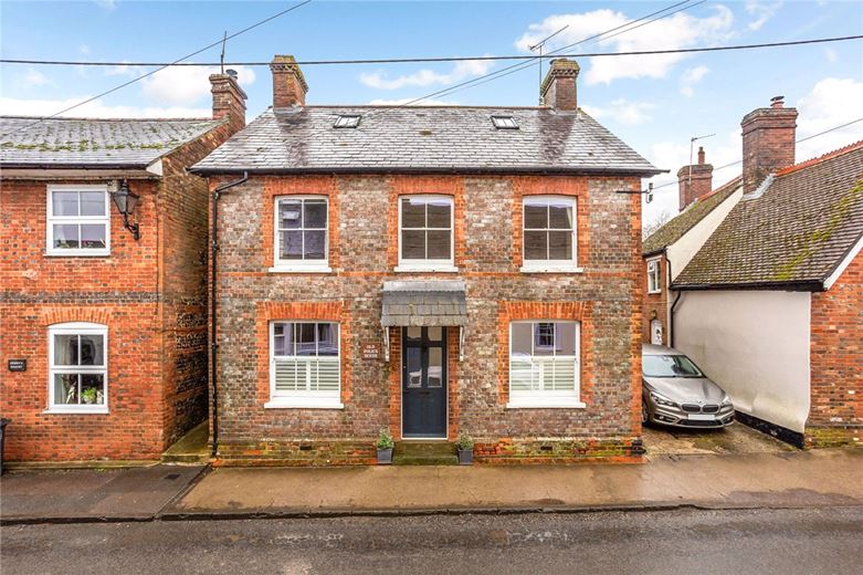 4 bedroom house, Oxford Street, Ramsbury SN8