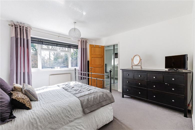 5 bedroom house, Fortunes Field, Broad Hinton SN4 - Sold STC