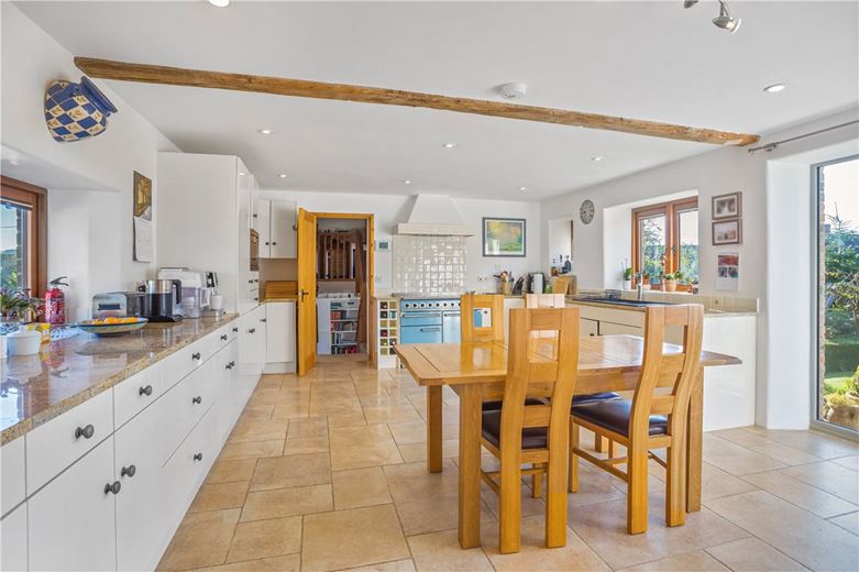 4 bedroom house, Collingbourne Kingston, Marlborough SN8 - Available