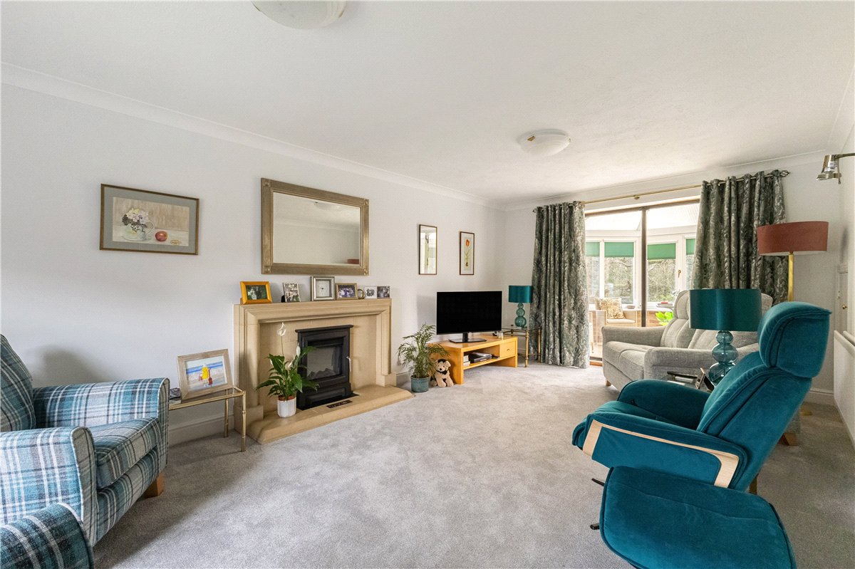 4 bedroom house, King Alfred Close, Pewsey SN9 - Sold STC