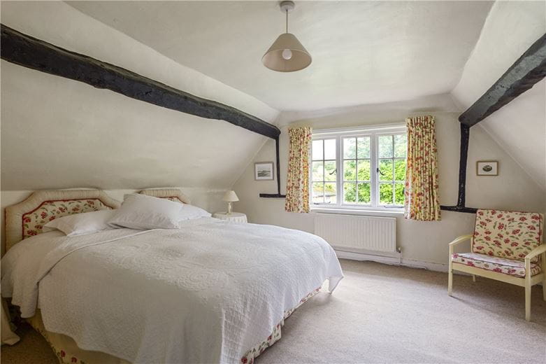 5 bedroom house, The Street, Marden SN10 - Available