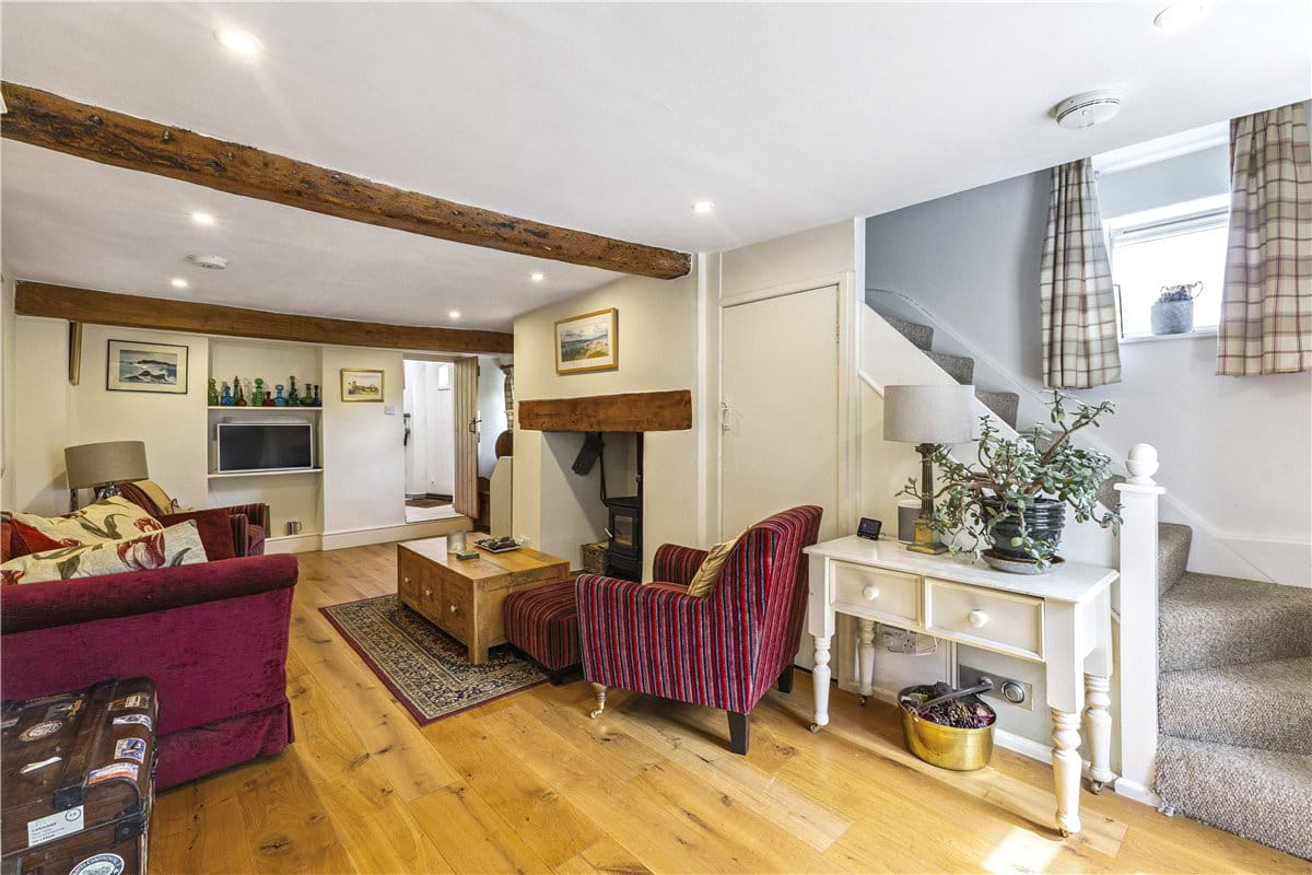 3 bedroom house, Crooked Corner, Aldbourne SN8 - Available