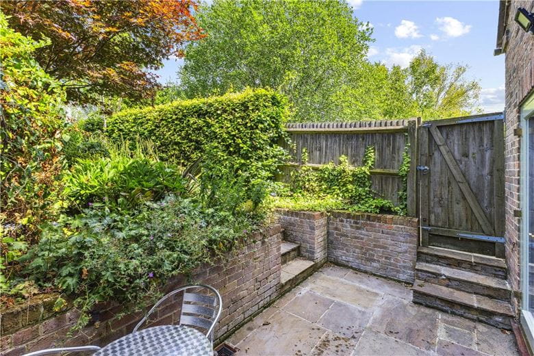 3 bedroom house, Crooked Corner, Aldbourne SN8 - Available