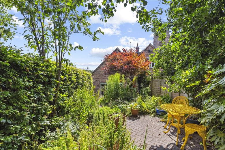 3 bedroom house, Crooked Corner, Aldbourne SN8 - Available