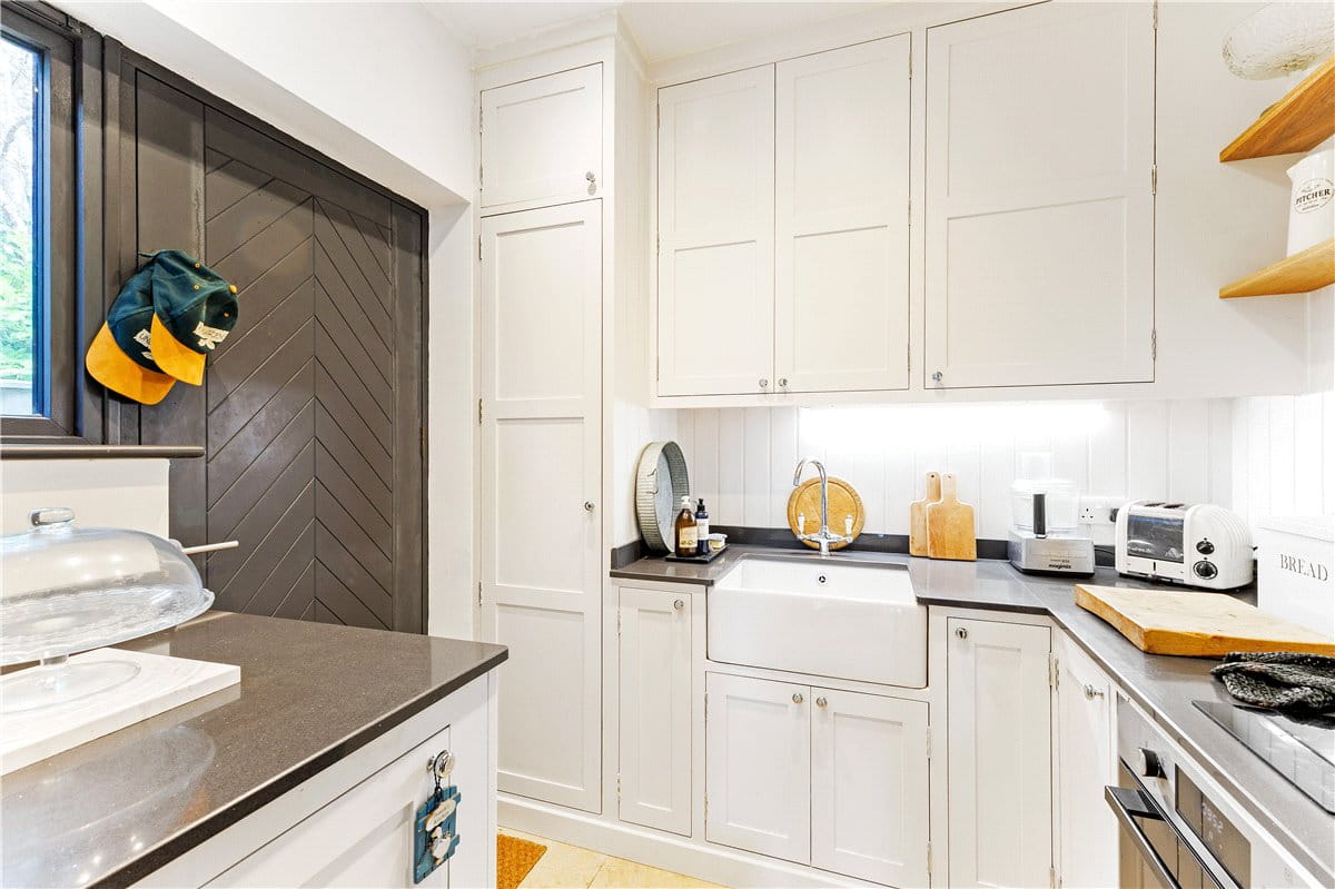 3 bedroom house, Lockeridge, Marlborough SN8 - Sold STC