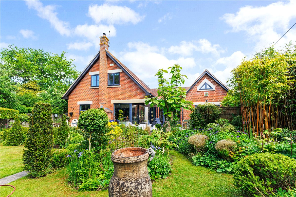 3 bedroom house, Lockeridge, Marlborough SN8 - Sold STC