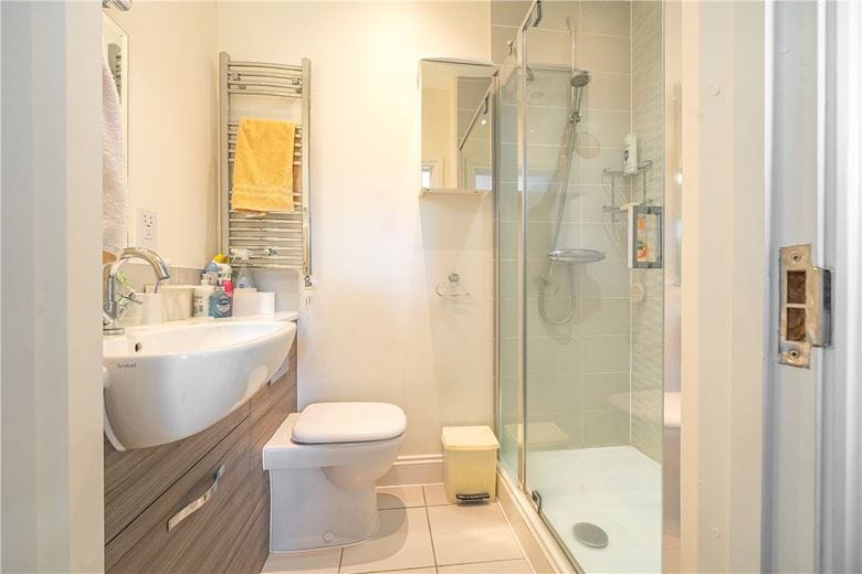 3 bedroom house, Priory Court, Marlborough SN8 - Available