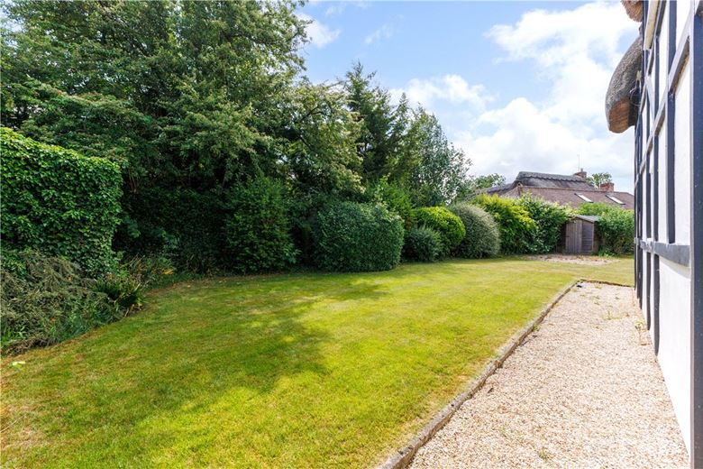 3 bedroom house, Hallam Cottages, Southend SN8 - Sold STC