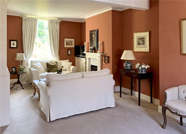 3 bedroom house, St. Martins, Marlborough SN8 - Available