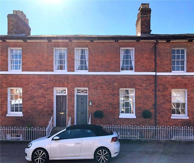 3 bedroom house, St. Martins, Marlborough SN8 - Available