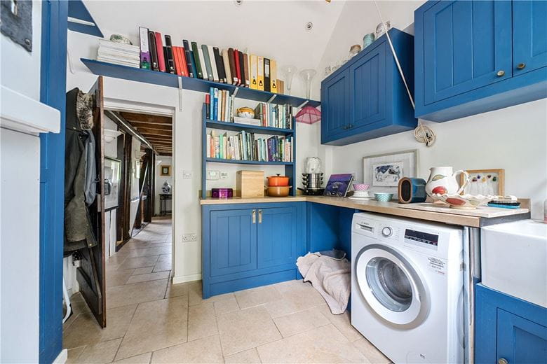 3 bedroom house, Wootton Rivers, Marlborough SN8 - Available