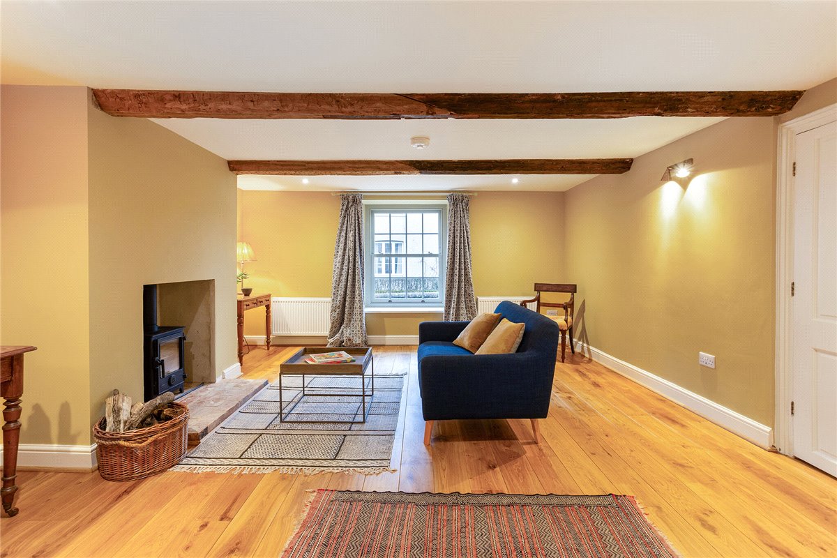 4 bedroom house, High Street, West Lavington SN10 - Available