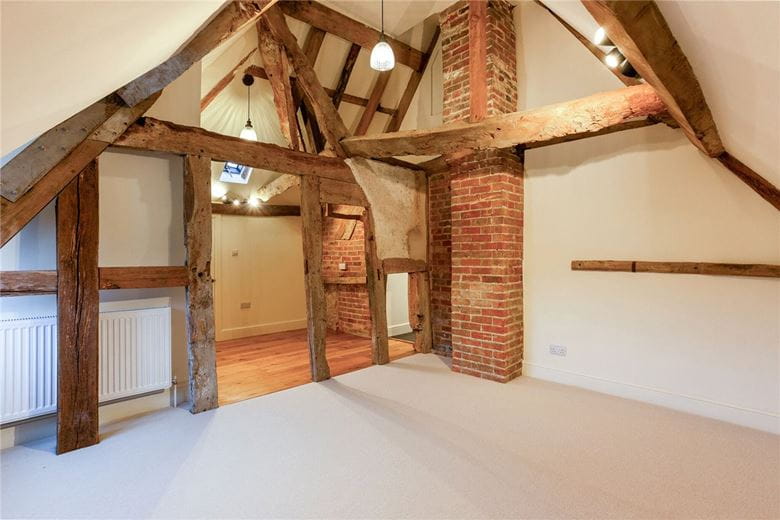 4 bedroom house, High Street, West Lavington SN10 - Available