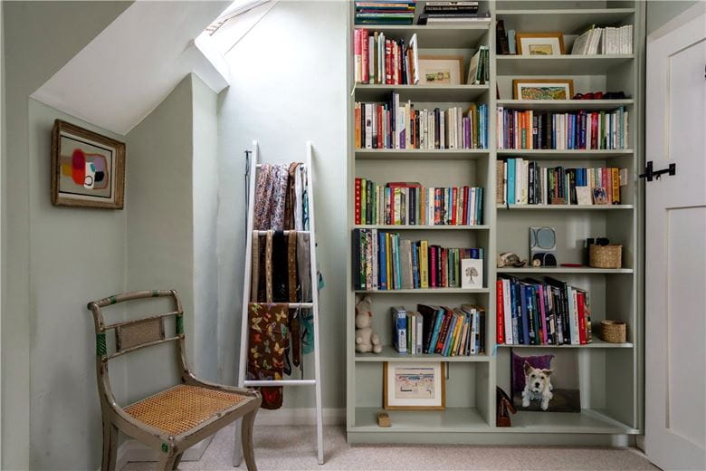 3 bedroom house, St. Johns Close, Marlborough SN8 - Sold STC