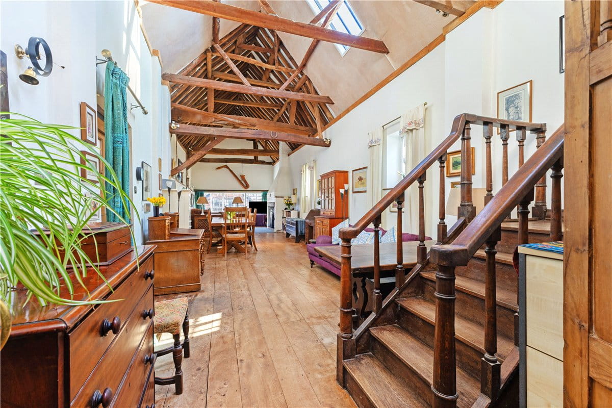 3 bedroom house, Neates Yard, Marlborough SN8 - Sold