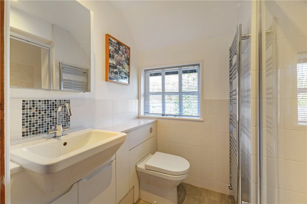 3 bedroom house, Neates Yard, Marlborough SN8 - Sold