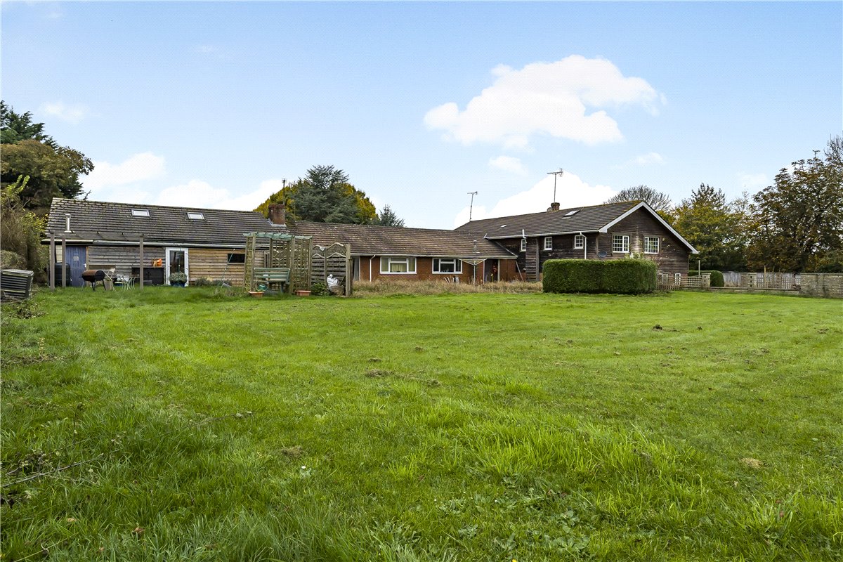 8 bedroom house, Fisher's Brook, Calne SN11 - Sold STC