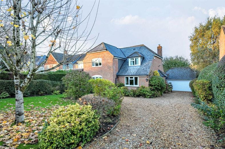 4 bedroom house, High Street, Manton SN8 - Available