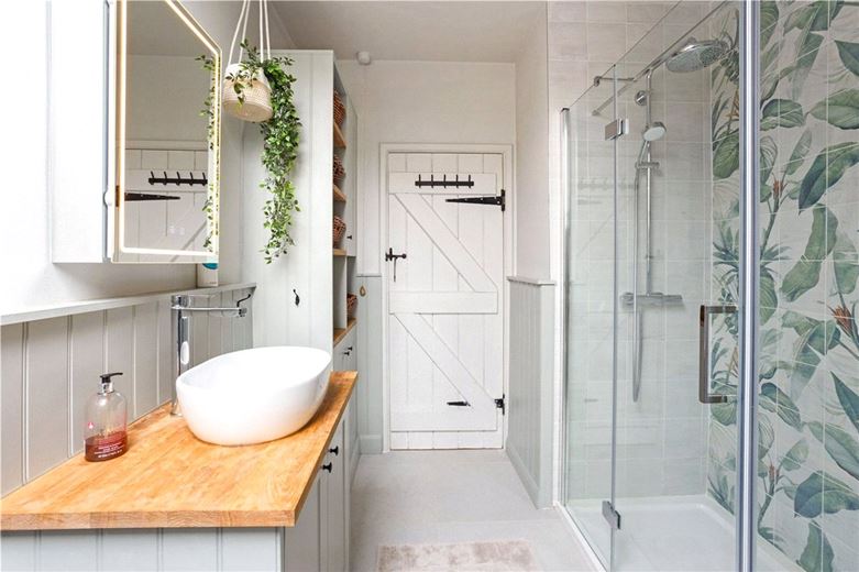 5 bedroom house, The Street, Marden SN10 - Sold