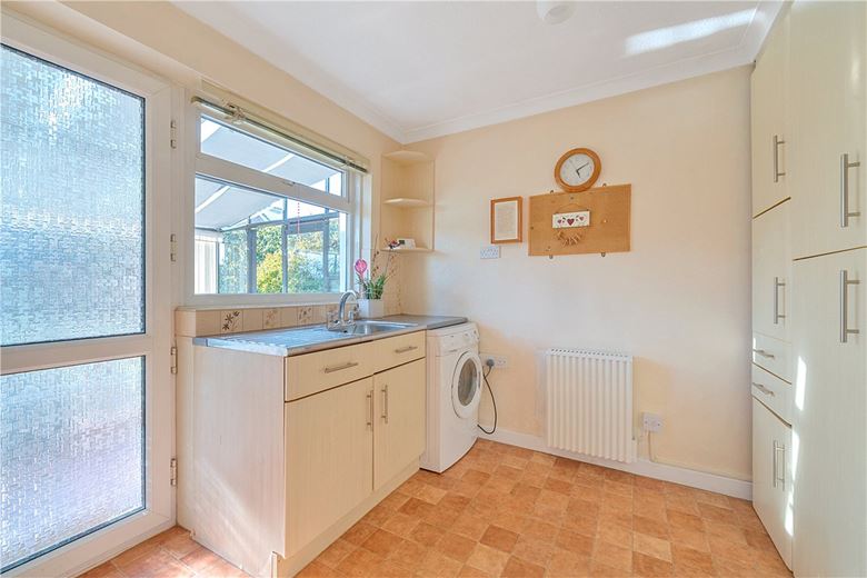 4 bedroom house, Ailesbury Way, Burbage SN8 - Sold STC