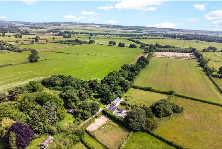 4 bedroom house, Pall Mall, Burbage SN8 - Available