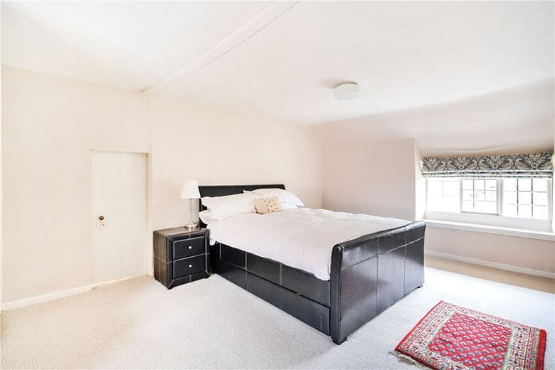 2 bedroom house, Castle Street, Aldbourne SN8 - Available