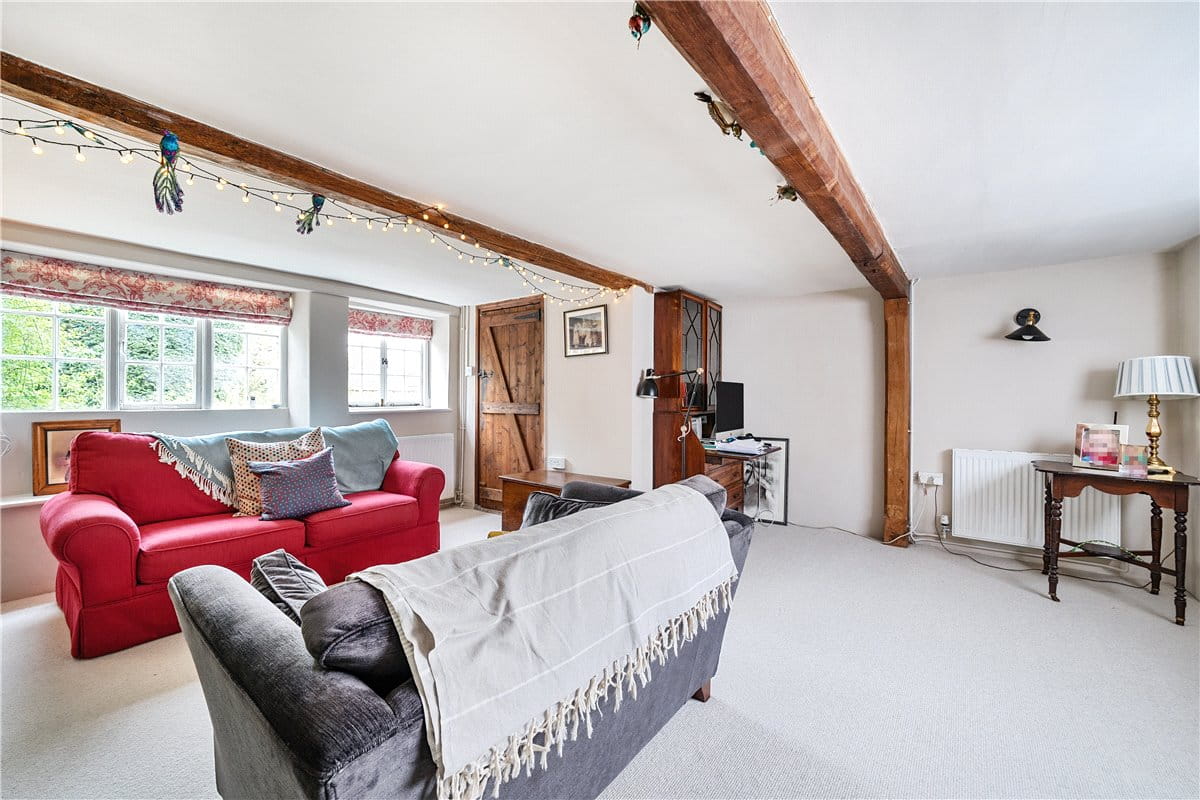 2 bedroom house, Castle Street, Aldbourne SN8 - Available