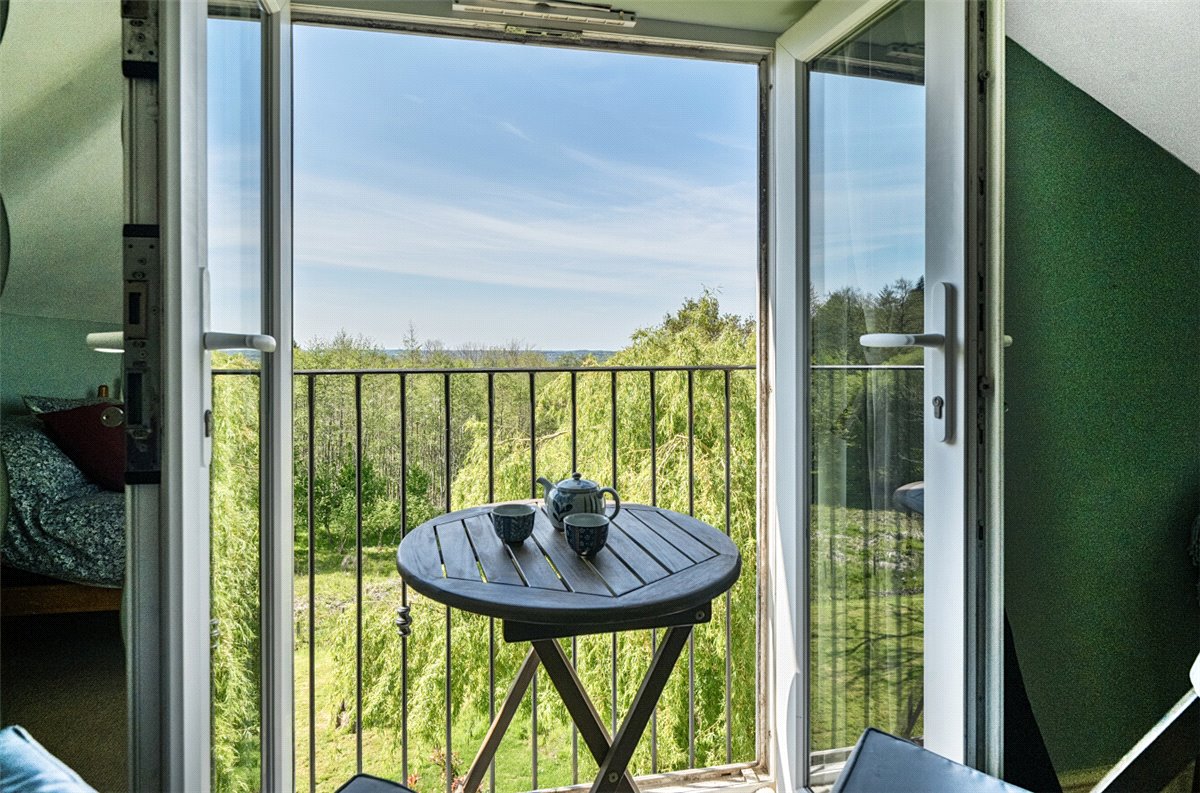 5 bedroom house, Studley Corner, Studley SN11 - Sold