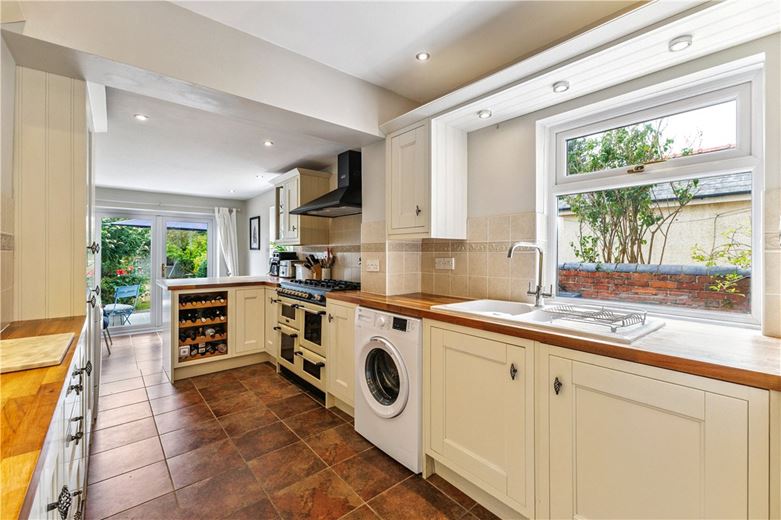 3 bedroom house, Butts Road, Chiseldon SN4 - Sold STC