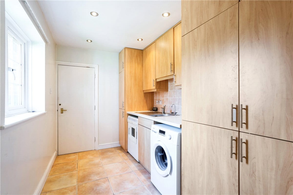 4 bedroom house, West Overton, Marlborough SN8 - Sold STC