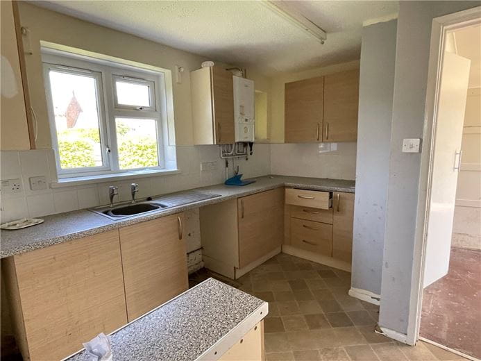 2 bedroom house, Swans Close, Ramsbury SN8 - Sold