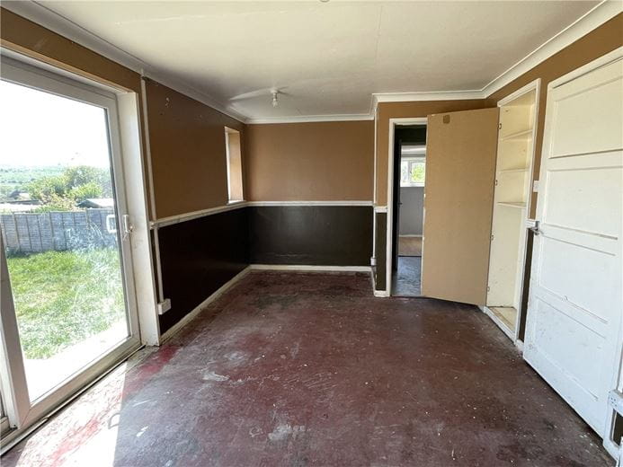 2 bedroom house, Swans Close, Ramsbury SN8 - Sold