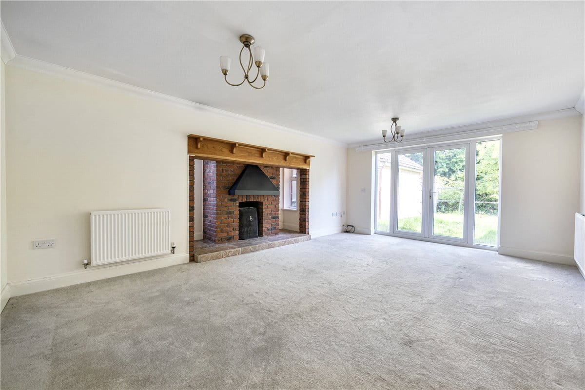 5 bedroom house, Lake View, Calne SN11 - Sold