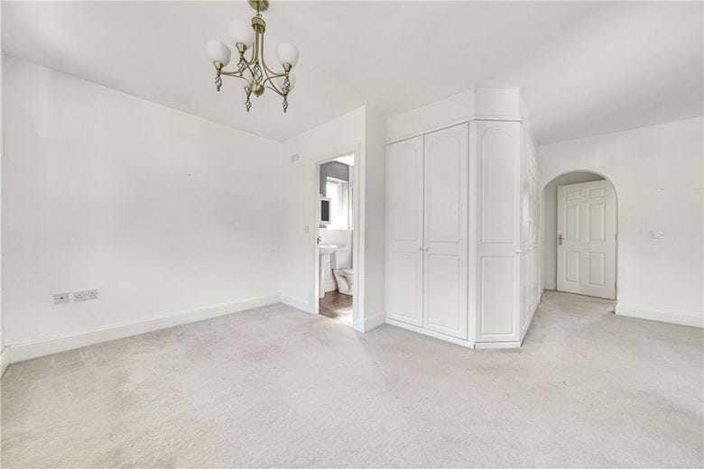 5 bedroom house, Lake View, Calne SN11 - Sold